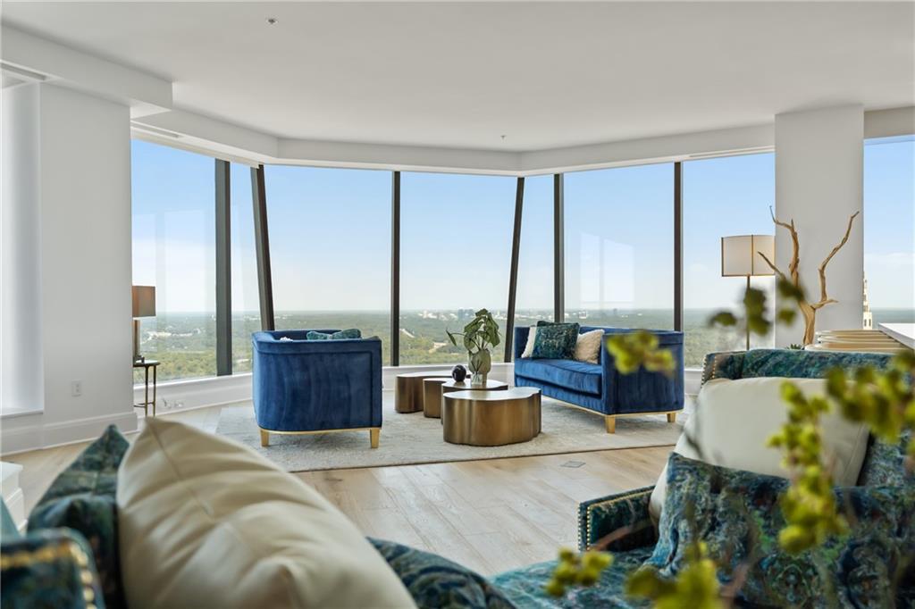 Atlanta, Georgia, 30326, United States, 2 Bedrooms Bedrooms, ,3 BathroomsBathrooms,Residential,Active,2014154