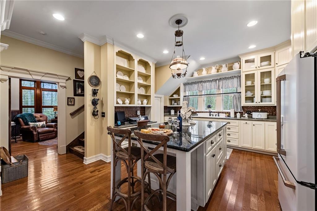 Ellijay, Georgia, 30540, United States, 4 Bedrooms Bedrooms, ,3 BathroomsBathrooms,Residential,Active,1968102