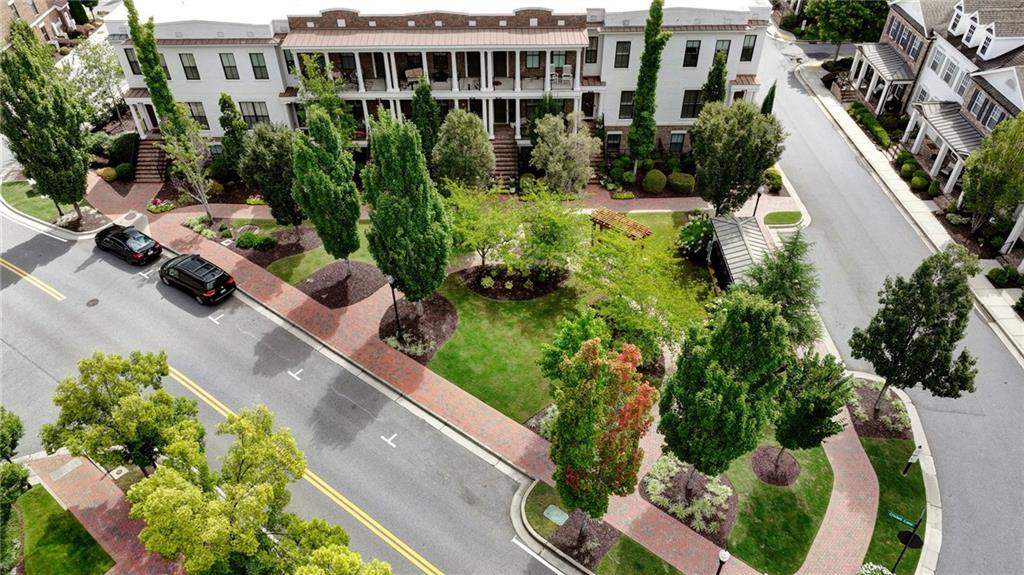 Alpharetta, Georgia, 30009, United States, 3 Bedrooms Bedrooms, ,4 BathroomsBathrooms,Residential,Active,1914799