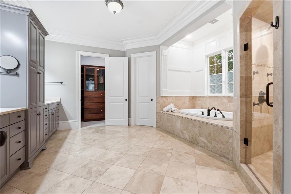 Kennesaw, Georgia, 30152, United States, 6 Bedrooms Bedrooms, ,8 BathroomsBathrooms,Residential,Active,2009407