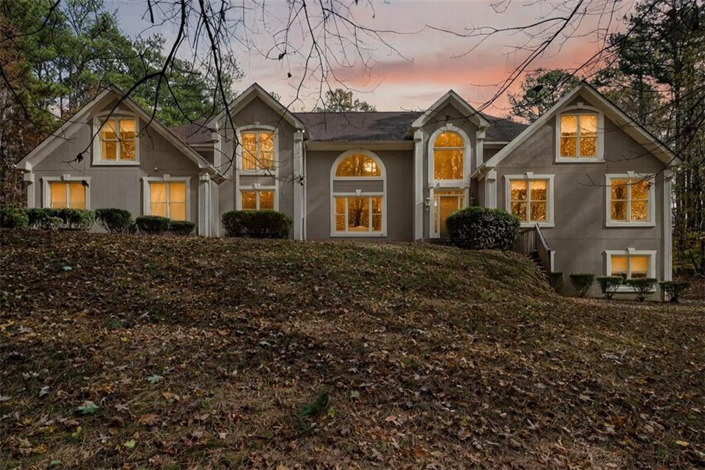 Suwanee, Georgia, 30024, United States, 7 Bedrooms Bedrooms, ,6 BathroomsBathrooms,Residential,Active,1990667