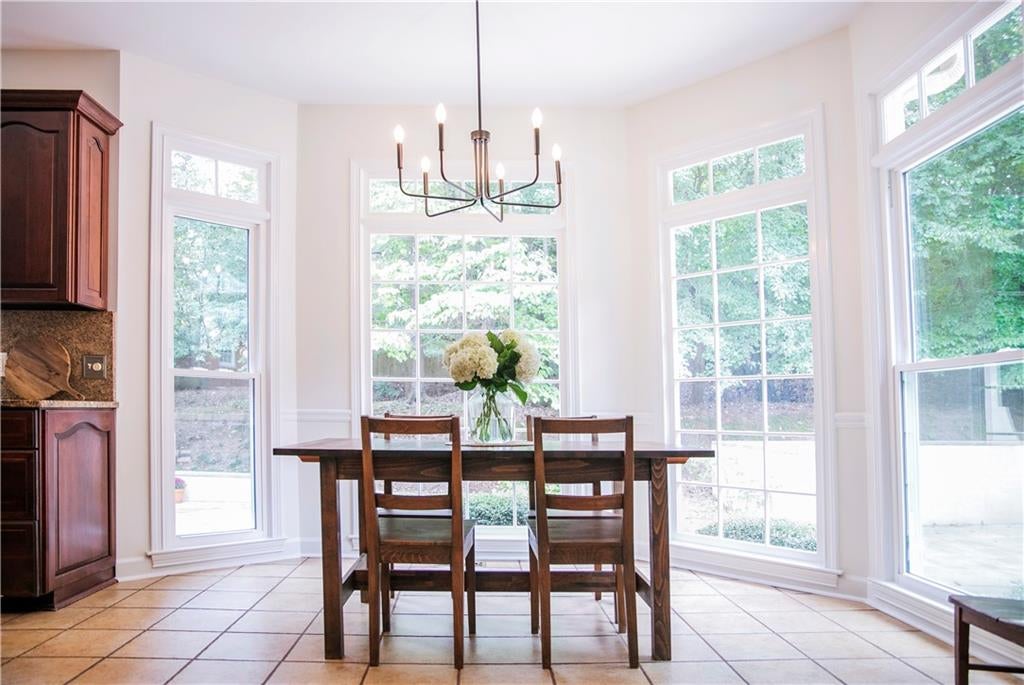 Roswell, Georgia, 30075, United States, 6 Bedrooms Bedrooms, ,6 BathroomsBathrooms,Residential,Active,2015430