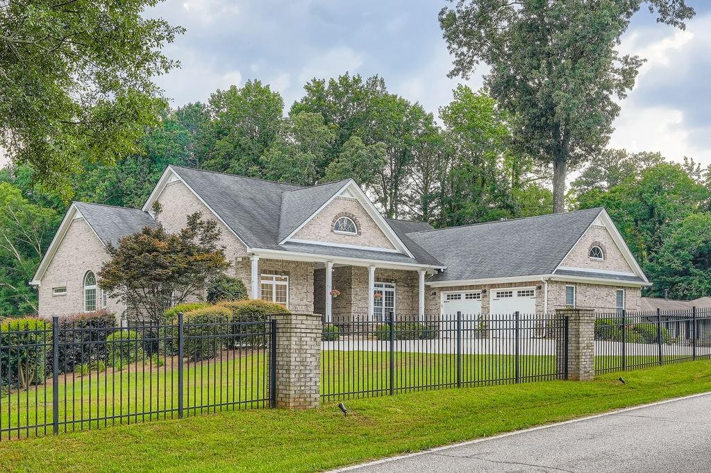 Powder Springs, Georgia, 30127, United States, 6 Bedrooms Bedrooms, ,5 BathroomsBathrooms,Residential,Active,1863297