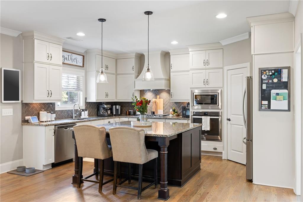 Atlanta, Georgia, 30319, United States, ,5 BathroomsBathrooms,Residential,Active,1867937