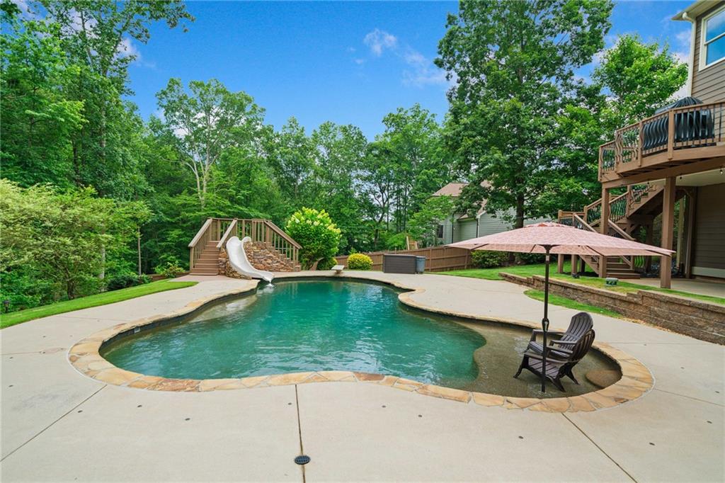 Canton, Georgia, 30115, United States, 6 Bedrooms Bedrooms, ,6 BathroomsBathrooms,Residential,Active,1922302