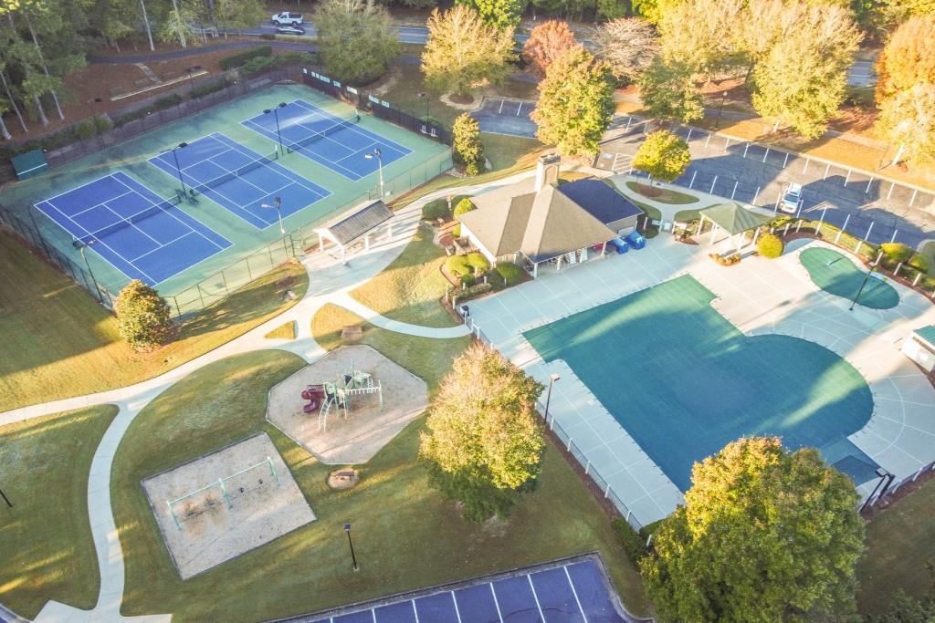 Suwanee, Georgia, 30024, United States, 5 Bedrooms Bedrooms, ,5 BathroomsBathrooms,Residential,Active,1970958