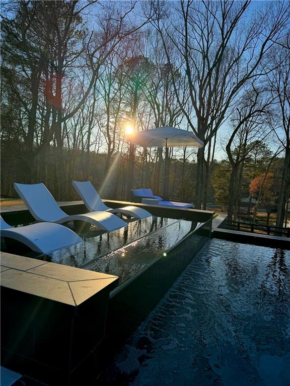 Canton, Georgia, 30115, United States, 4 Bedrooms Bedrooms, ,5 BathroomsBathrooms,Residential,Active,1997565