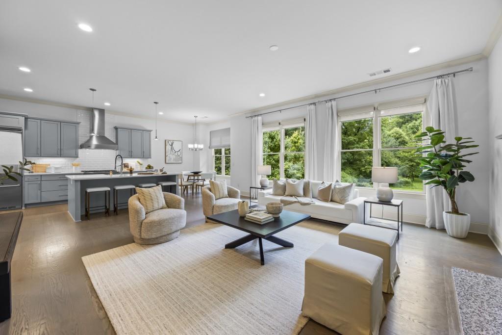 Atlanta, Georgia, 30306, United States, 4 Bedrooms Bedrooms, ,5 BathroomsBathrooms,Residential,Active,1964278