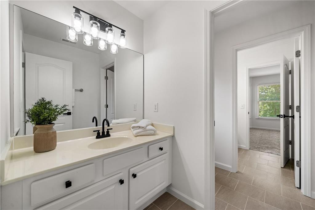 Canton, Georgia, 30114, United States, 5 Bedrooms Bedrooms, ,5 BathroomsBathrooms,Residential,Active,1823932