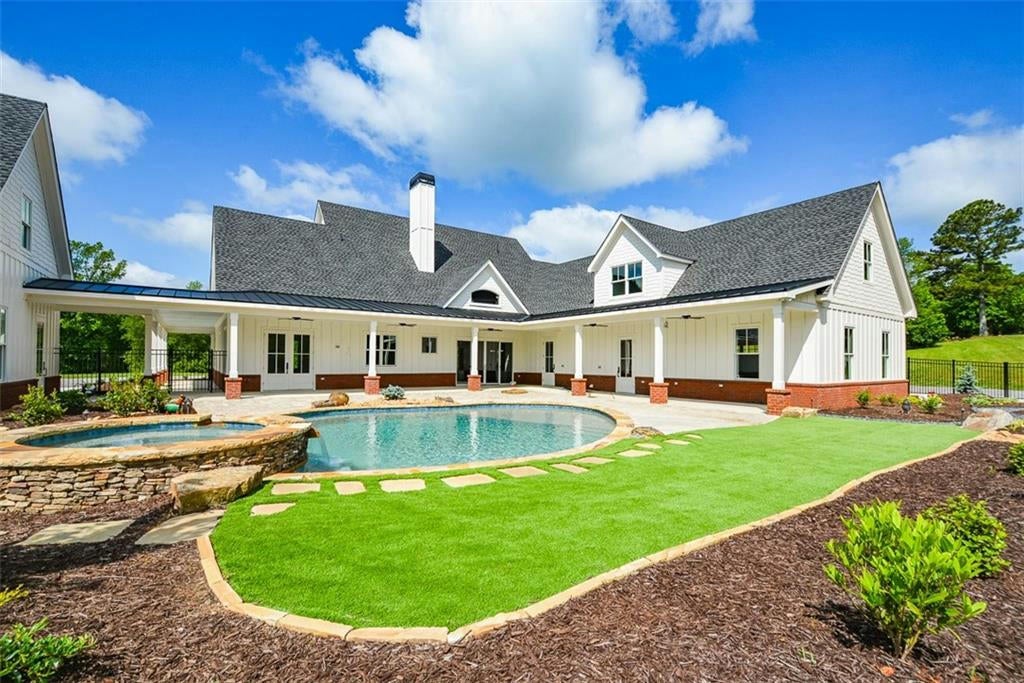 Waleska, Georgia, 30183, United States, ,5 BathroomsBathrooms,Residential,Active,1704235
