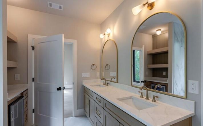 Cumming, Georgia, 30041, United States, 4 Bedrooms Bedrooms, ,5 BathroomsBathrooms,Residential,Active,1945845