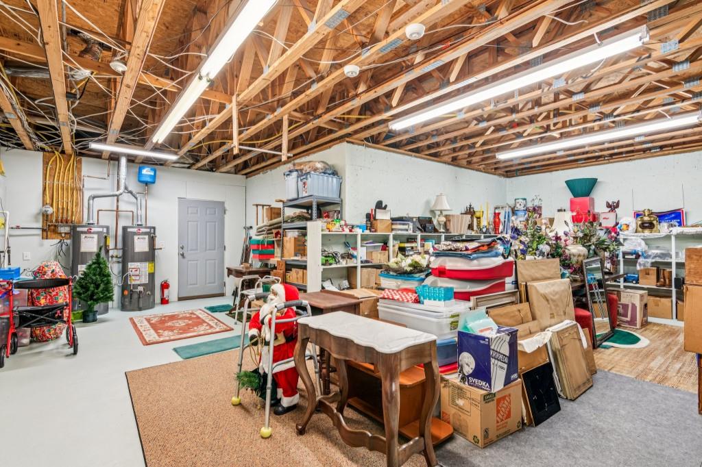 Canton, Georgia, 30115, United States, 5 Bedrooms Bedrooms, ,6 BathroomsBathrooms,Residential,Active,1862827