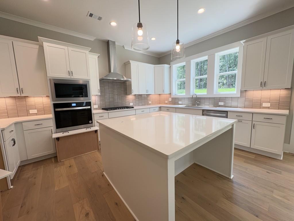 Cumming, Georgia, 30041, United States, 4 Bedrooms Bedrooms, ,4 BathroomsBathrooms,Residential,Active,1961936