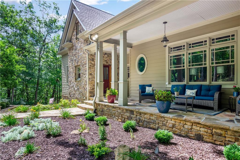 Ellijay, Georgia, 30536, United States, ,7 BathroomsBathrooms,Residential,Active,1824568
