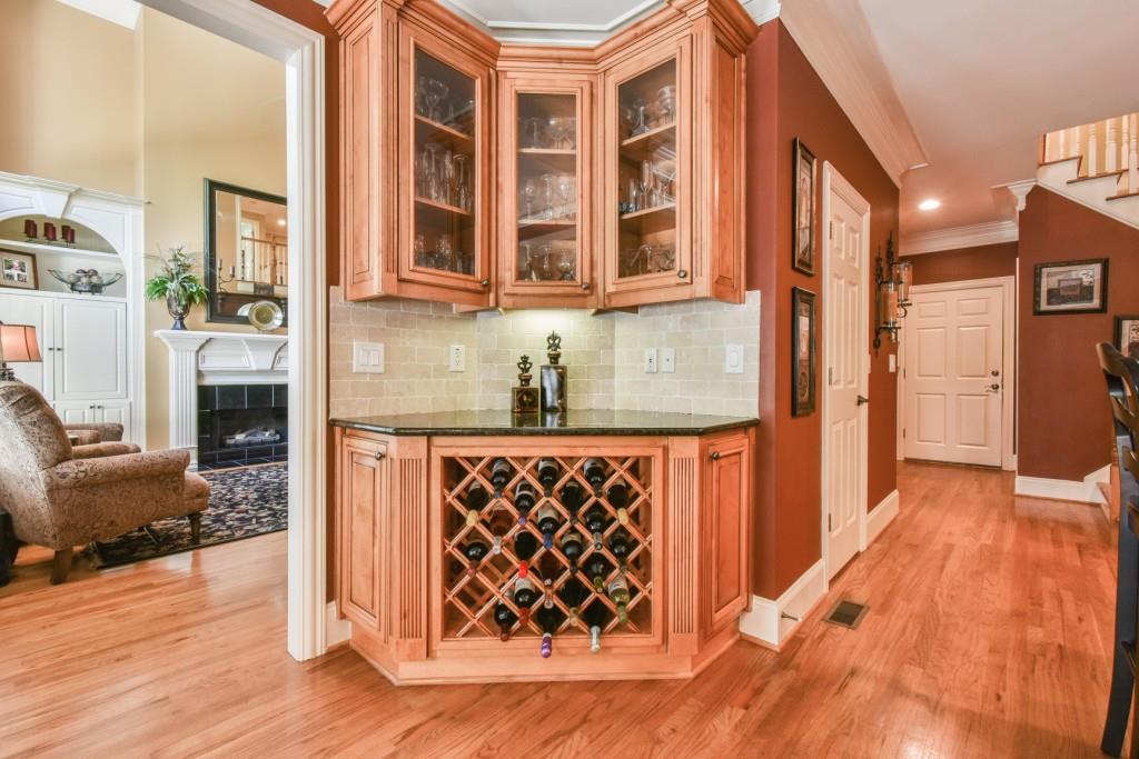 Suwanee, Georgia, 30024, United States, 5 Bedrooms Bedrooms, ,5 BathroomsBathrooms,Residential,Active,1970958