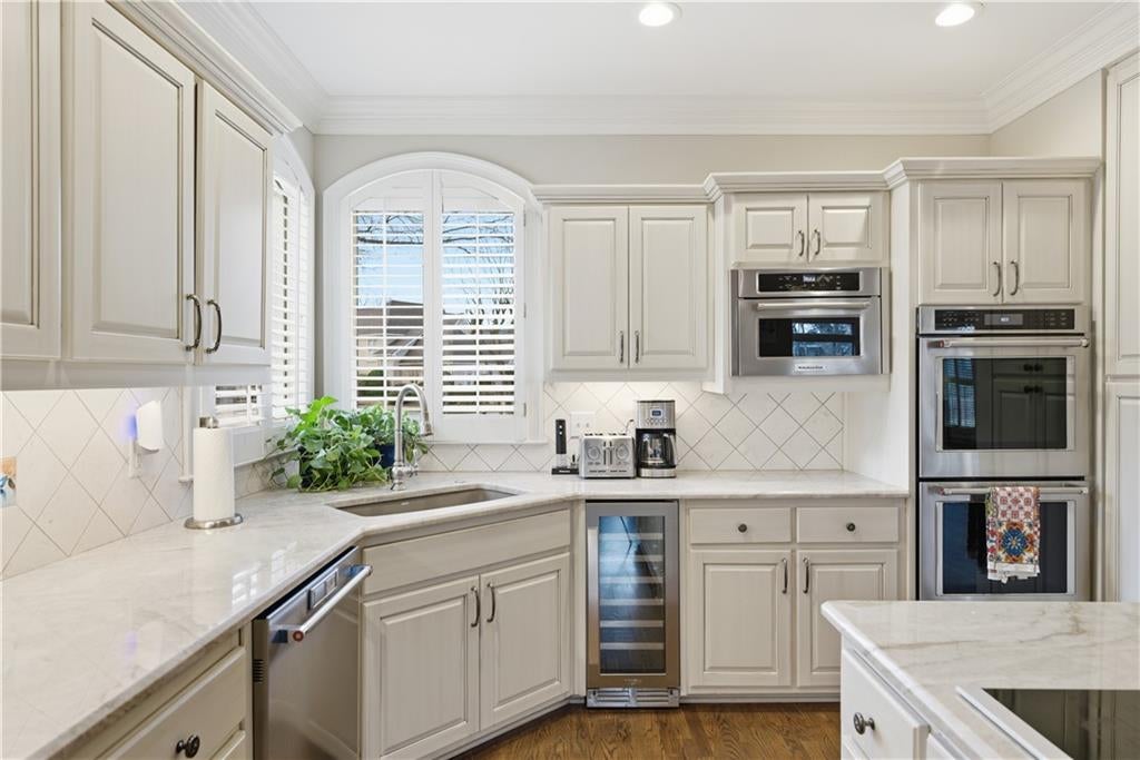 Johns Creek, Georgia, 30097, United States, 4 Bedrooms Bedrooms, ,5 BathroomsBathrooms,Residential,Active,2007308