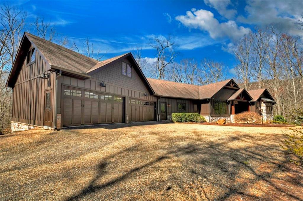Ellijay, Georgia, 30536, United States, 5 Bedrooms Bedrooms, ,6 BathroomsBathrooms,Residential,Active,1954428