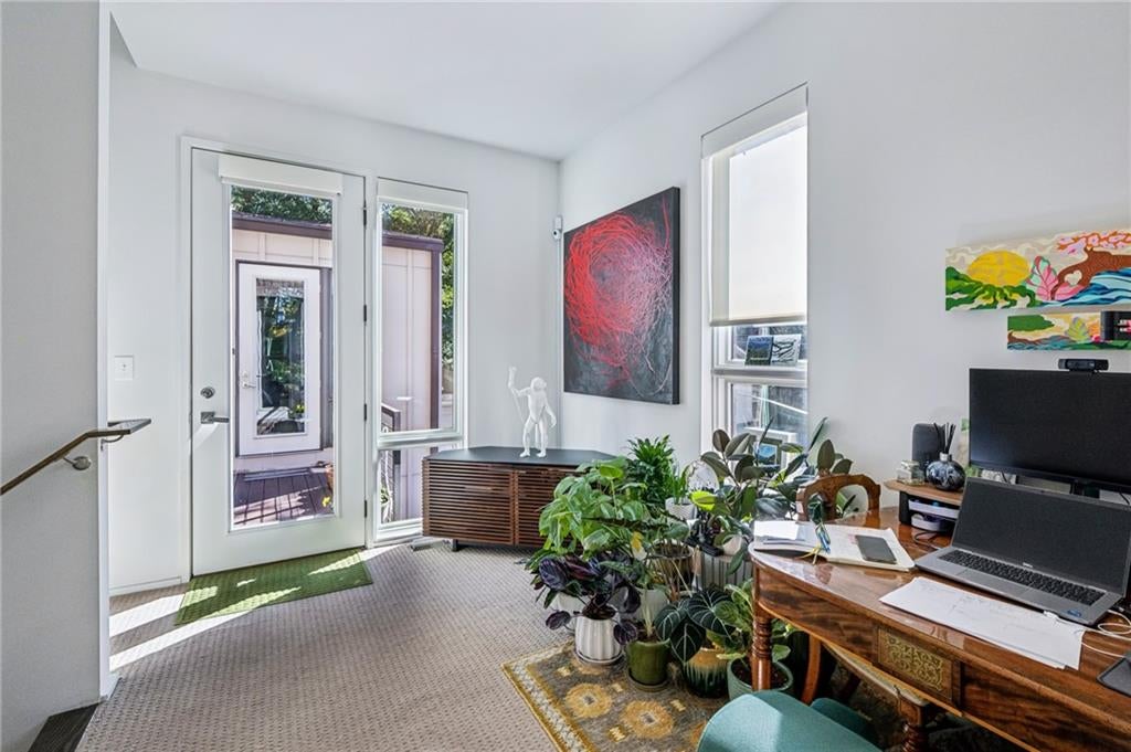 Atlanta, Georgia, 30309, United States, 3 Bedrooms Bedrooms, ,4 BathroomsBathrooms,Residential,Active,1997555