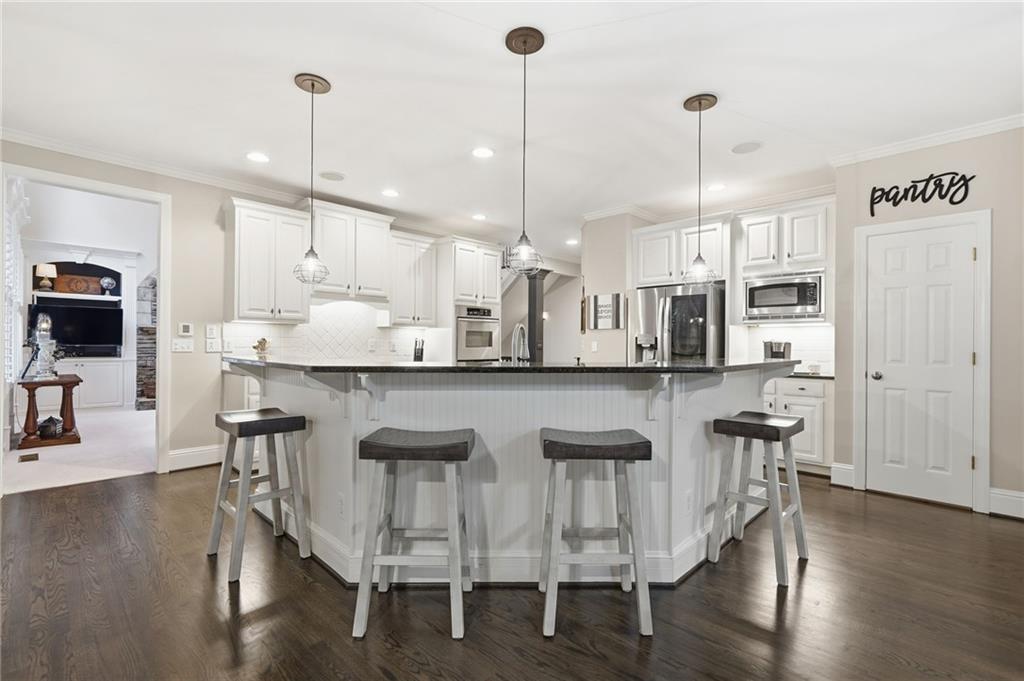 Canton, Georgia, 30114, United States, 6 Bedrooms Bedrooms, ,5 BathroomsBathrooms,Residential,Active,1972202