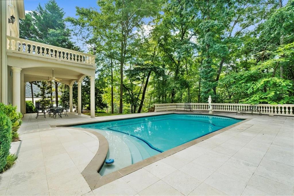 Alpharetta, Georgia, 30022, United States, ,9 BathroomsBathrooms,Residential,Active,1852691