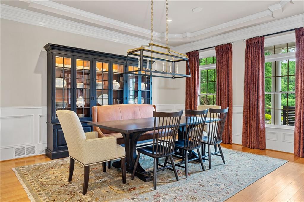 Canton, Georgia, 30115, United States, 6 Bedrooms Bedrooms, ,7 BathroomsBathrooms,Residential,Active,1831788