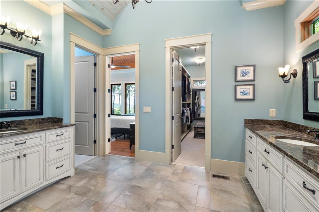 Big Canoe, Georgia, 30143, United States, 5 Bedrooms Bedrooms, ,5 BathroomsBathrooms,Residential,Active,1997553