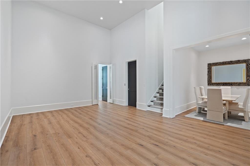 Johns Creek, Georgia, 30022, United States, ,6 BathroomsBathrooms,Residential,Active,1799401