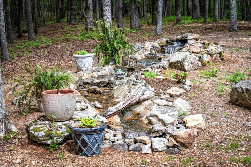 Ellijay, Georgia, 30536, United States, 4 Bedrooms Bedrooms, ,4 BathroomsBathrooms,Residential,Active,1810365