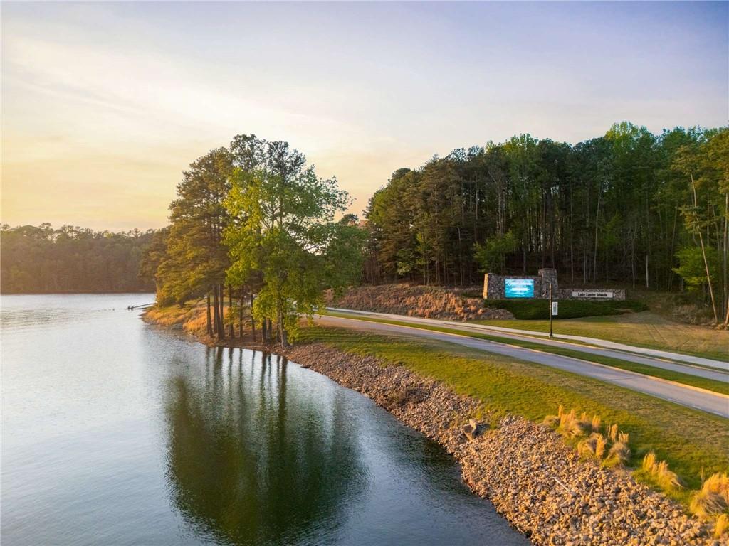 Buford, Georgia, 30518, United States, 5 Bedrooms Bedrooms, ,4 BathroomsBathrooms,Residential,Active,1764522