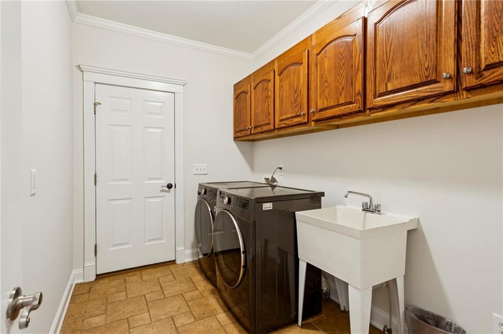 Taylorsville, Georgia, 30178, United States, 5 Bedrooms Bedrooms, ,6 BathroomsBathrooms,Residential,Active,1953004
