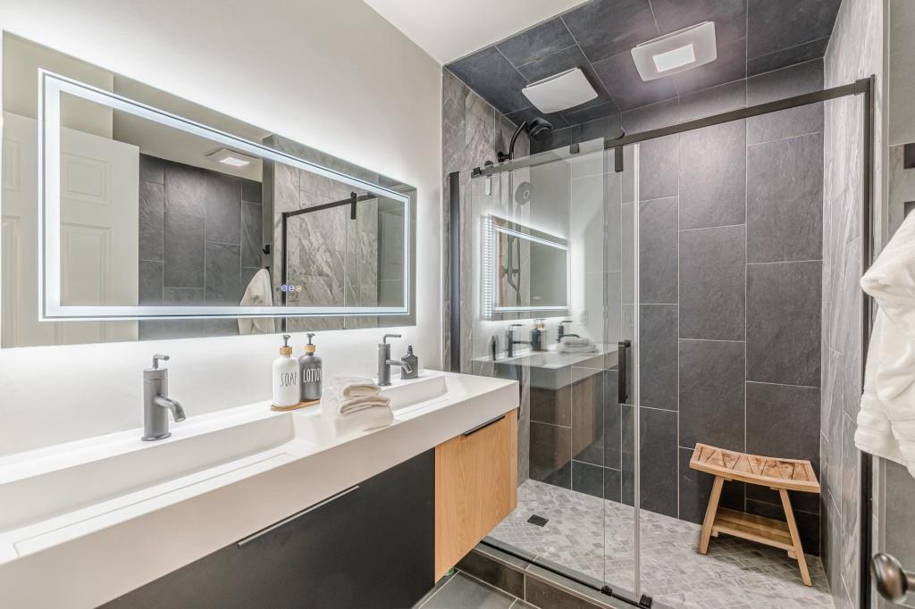 Douglasville, Georgia, 30134, United States, 3 Bedrooms Bedrooms, ,3 BathroomsBathrooms,Residential,Active,1997587