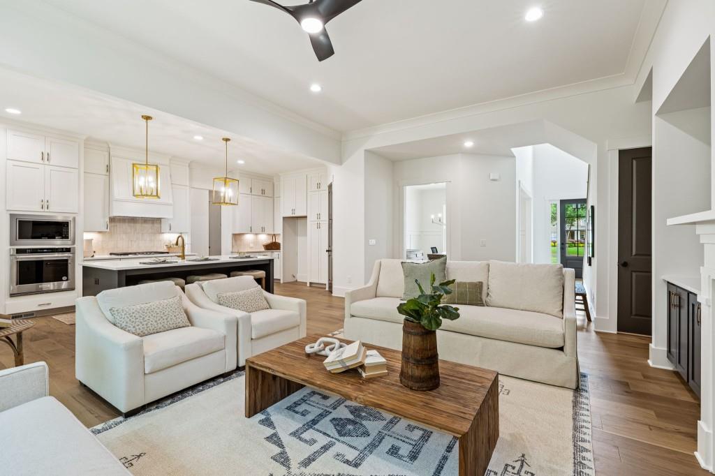 Gainesville, Georgia, 30506, United States, 5 Bedrooms Bedrooms, ,5 BathroomsBathrooms,Residential,Active,1926890