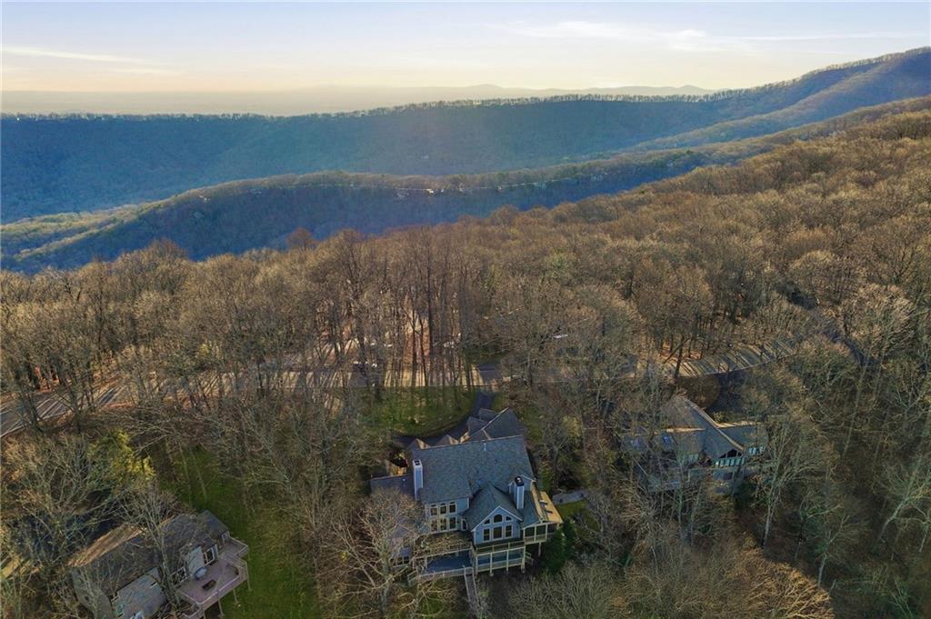 Big Canoe, Georgia, 30143, United States, 4 Bedrooms Bedrooms, ,5 BathroomsBathrooms,Residential,Active,2010159