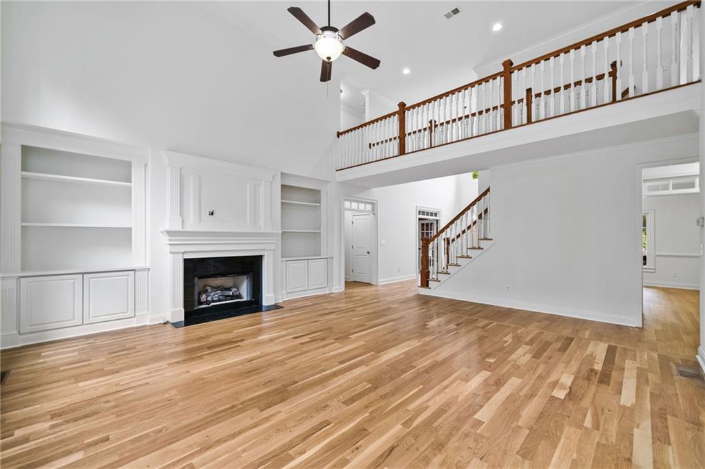 Canton, Georgia, 30115, United States, 6 Bedrooms Bedrooms, ,6 BathroomsBathrooms,Residential,Active,1922302