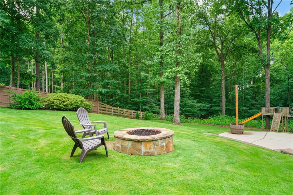 Canton, Georgia, 30115, United States, 6 Bedrooms Bedrooms, ,6 BathroomsBathrooms,Residential,Active,1922302