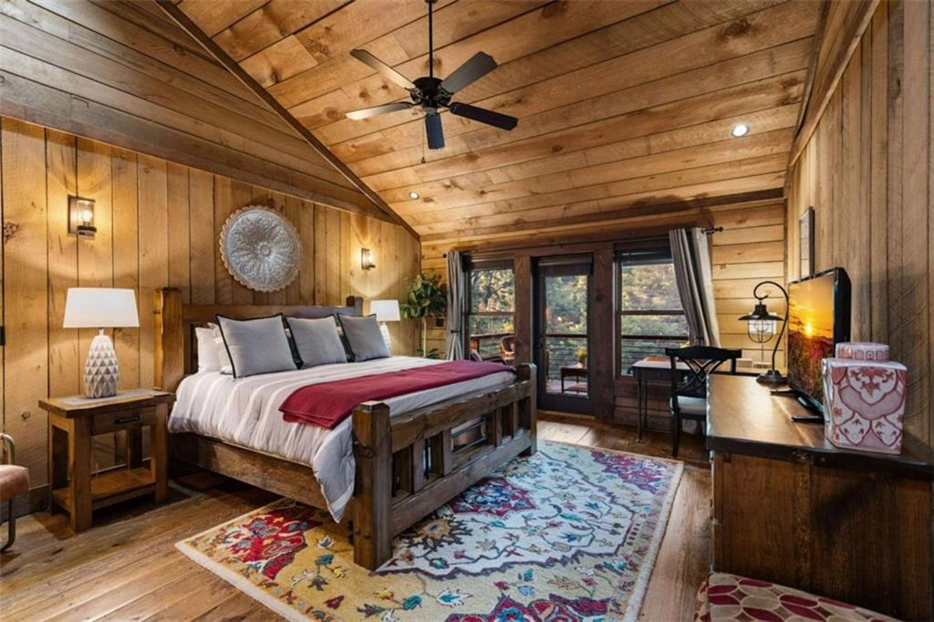 Blue Ridge, Georgia, 30513, United States, 3 Bedrooms Bedrooms, ,5 BathroomsBathrooms,Residential,Active,2007311