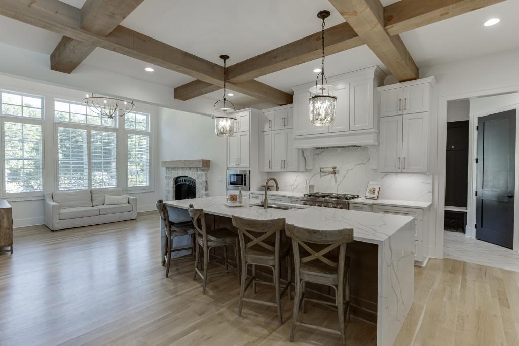 Flowery Branch, Georgia, 30542, United States, 4 Bedrooms Bedrooms, ,6 BathroomsBathrooms,Residential,Active,1999935