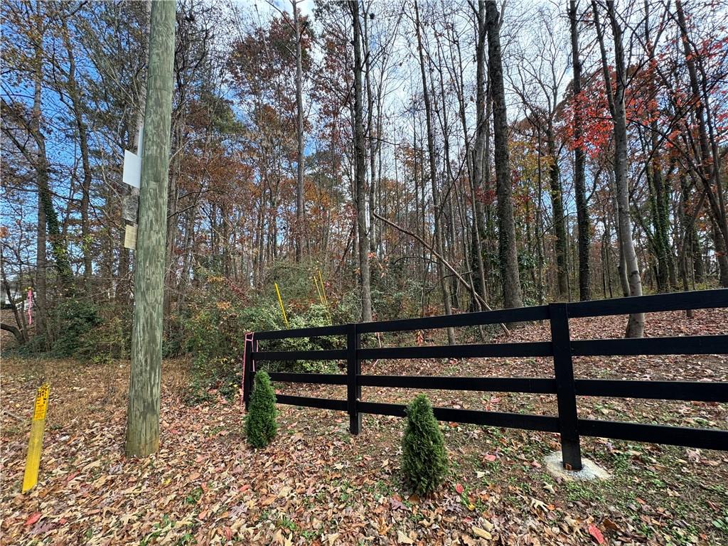 Acworth, Georgia, 30102, United States, 5 Bedrooms Bedrooms, ,3 BathroomsBathrooms,Residential,Active,1998603