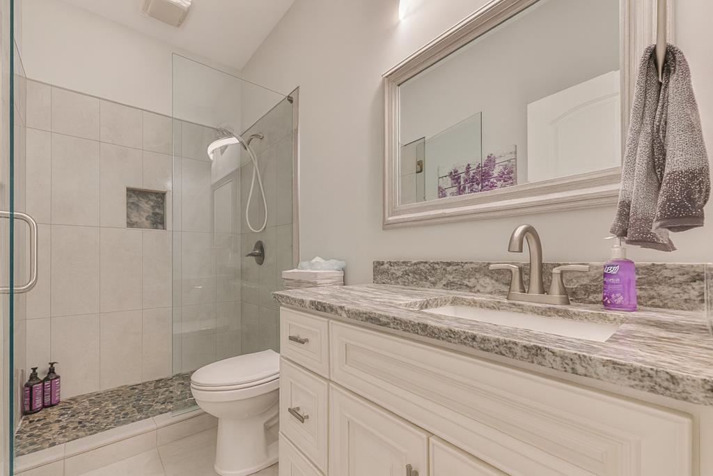 Ellijay, Georgia, 30540, United States, 4 Bedrooms Bedrooms, ,5 BathroomsBathrooms,Residential,Active,1913024