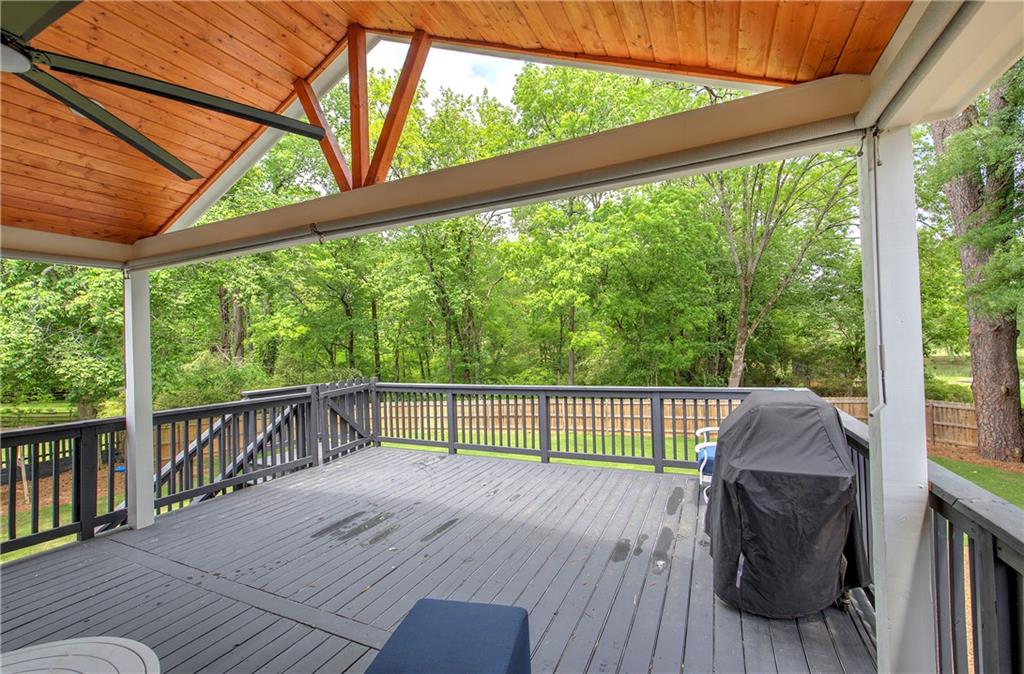 Marietta, Georgia, 30068, United States, 6 Bedrooms Bedrooms, ,5 BathroomsBathrooms,Residential,Active,2044569