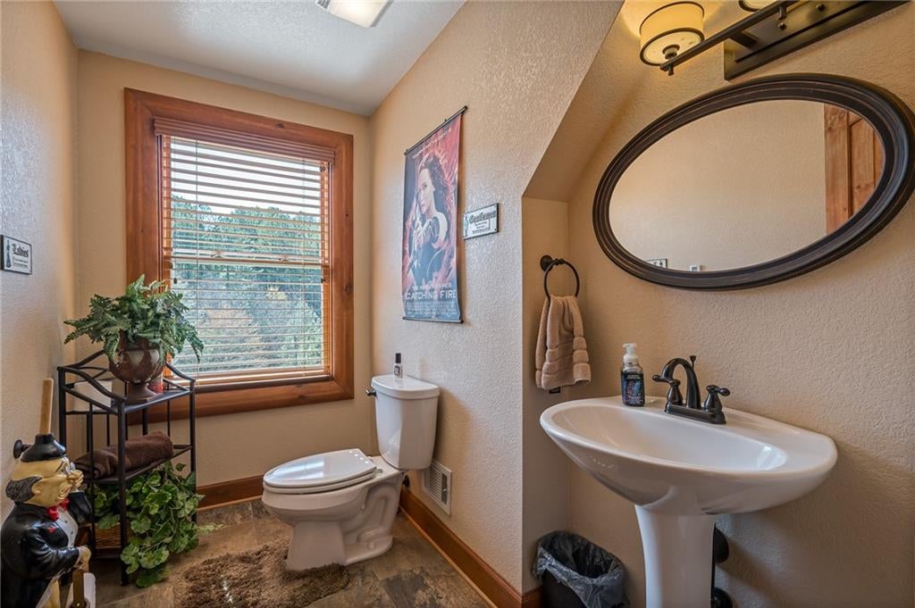 Other-North Carolina, North Carolina, 28906, United States, 4 Bedrooms Bedrooms, ,7 BathroomsBathrooms,Residential,Active,1902930