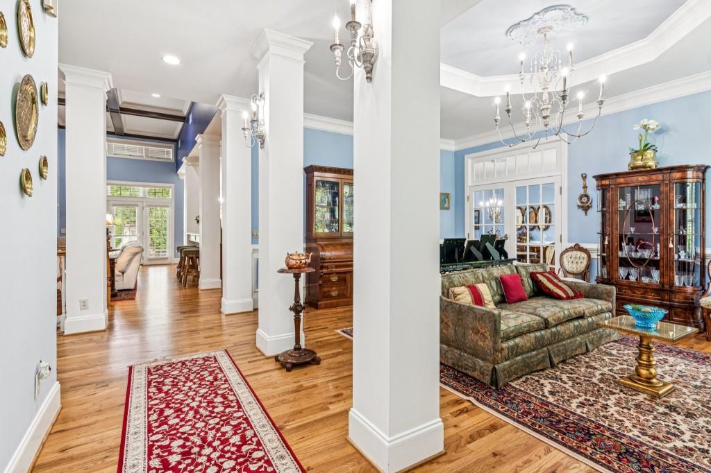 Canton, Georgia, 30115, United States, 5 Bedrooms Bedrooms, ,6 BathroomsBathrooms,Residential,Active,1862827