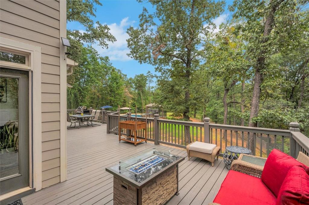 Dawsonville, Georgia, 30534, United States, 4 Bedrooms Bedrooms, ,5 BathroomsBathrooms,Residential,Active,1936637