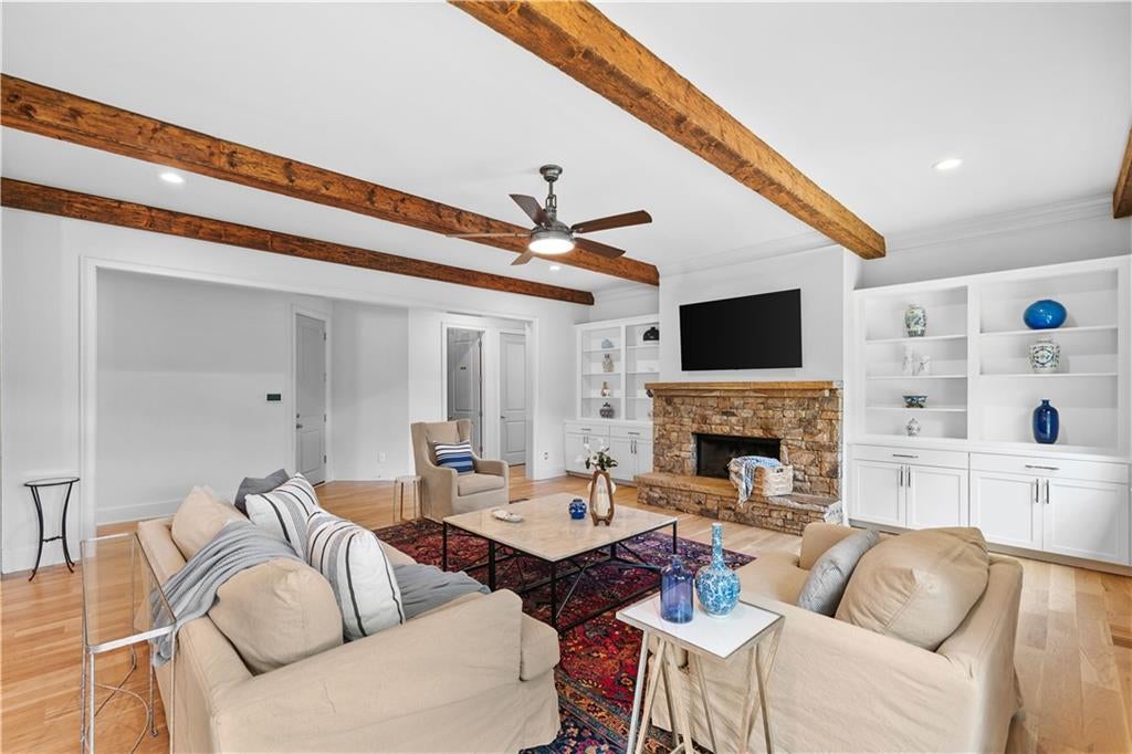 Milton, Georgia, 30004, United States, 5 Bedrooms Bedrooms, ,7 BathroomsBathrooms,Residential,Active,2011188