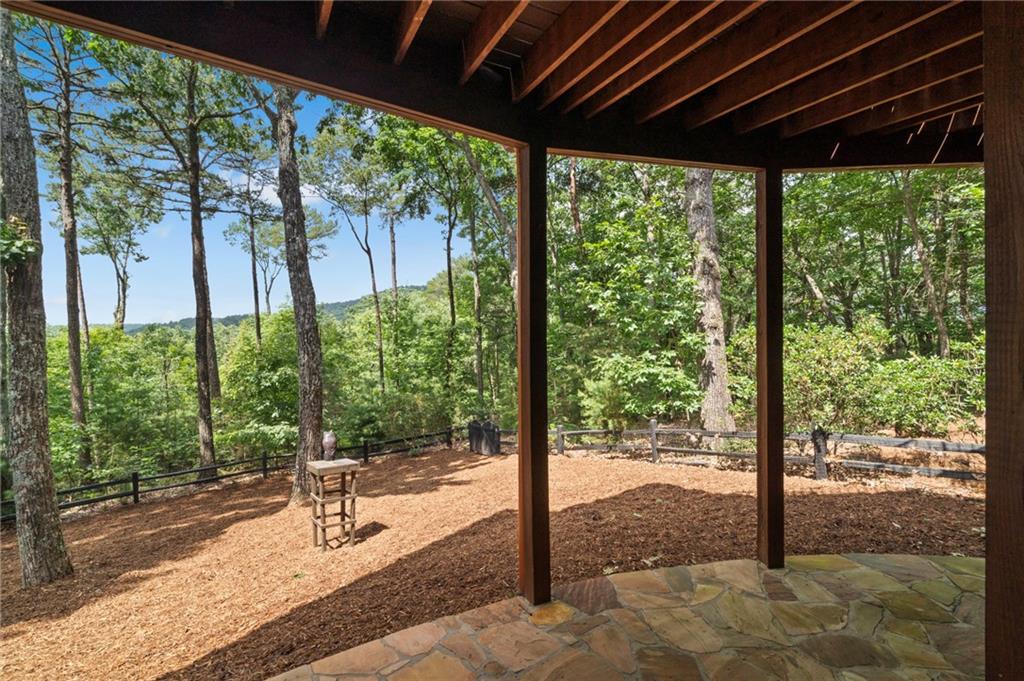 Big Canoe, Georgia, 30143, United States, 5 Bedrooms Bedrooms, ,5 BathroomsBathrooms,Residential,Active,1997553