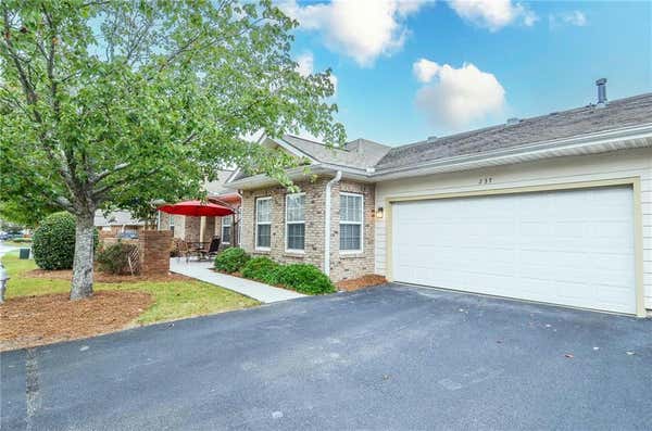 237 VILLA PARK CIR, STONE MOUNTAIN, GA 30087 - Image 1