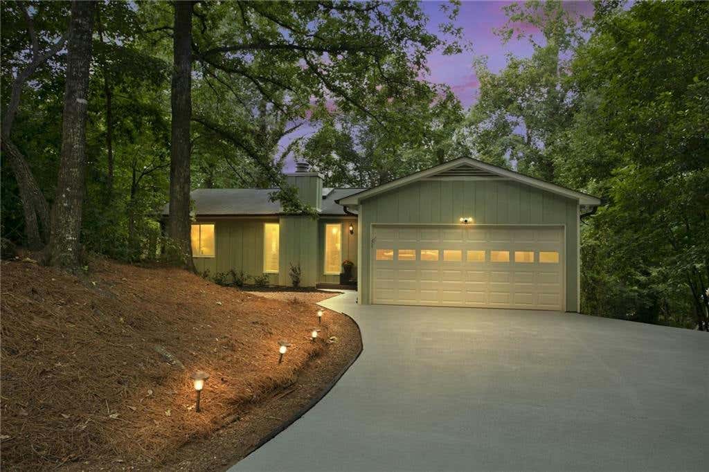 3536 CUB CIR, GAINESVILLE, GA 30506, photo 1 of 43