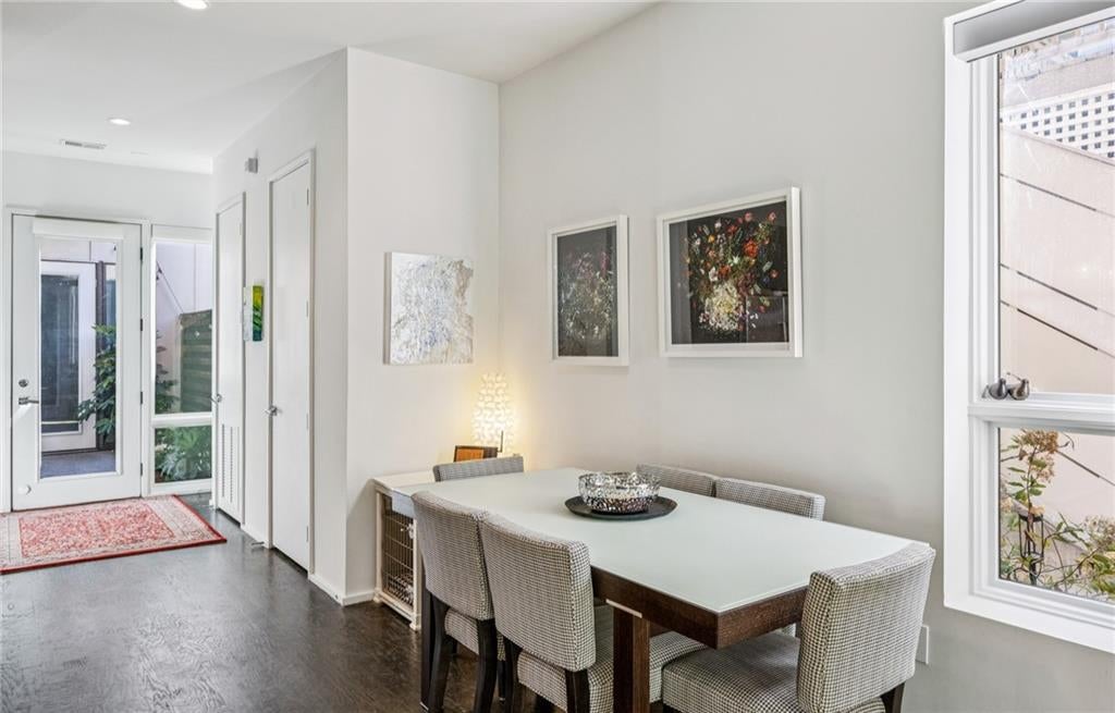 Atlanta, Georgia, 30309, United States, 3 Bedrooms Bedrooms, ,4 BathroomsBathrooms,Residential,Active,1997555