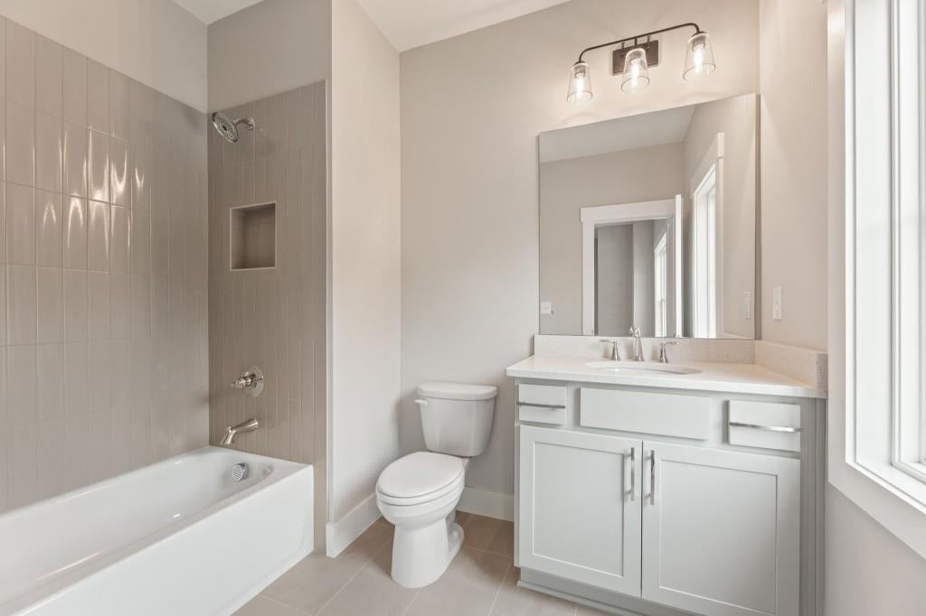 Cumming, Georgia, 30041, United States, 5 Bedrooms Bedrooms, ,4 BathroomsBathrooms,Residential,Active,1859384