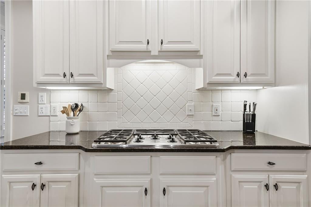 Canton, Georgia, 30114, United States, 6 Bedrooms Bedrooms, ,5 BathroomsBathrooms,Residential,Active,1972202